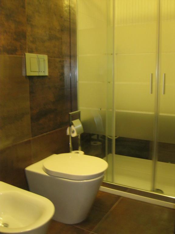 A14 Business Suite Sesto San Giovanni Szoba fotó